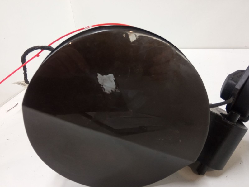 Recambio de tapa exterior combustible para audi a1 sportback (8xa, 8xf) 1.2 tfsi referencia OEM IAM   