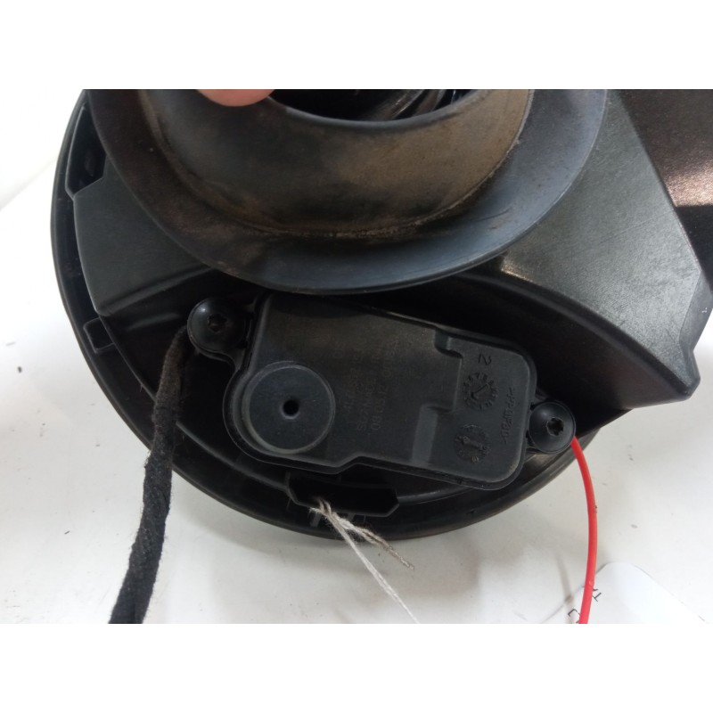 Recambio de tapa exterior combustible para audi a1 sportback (8xa, 8xf) 1.2 tfsi referencia OEM IAM   