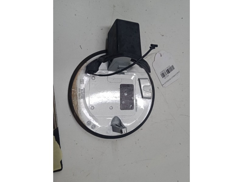 Recambio de tapa exterior combustible para opel corsa e (x15) 1.4 (08, 68) referencia OEM IAM 13427916   Recambio de tapa exterior combustible para opel corsa e (x15) 1.4 (08, 68) referencia OEM IAM 13427916