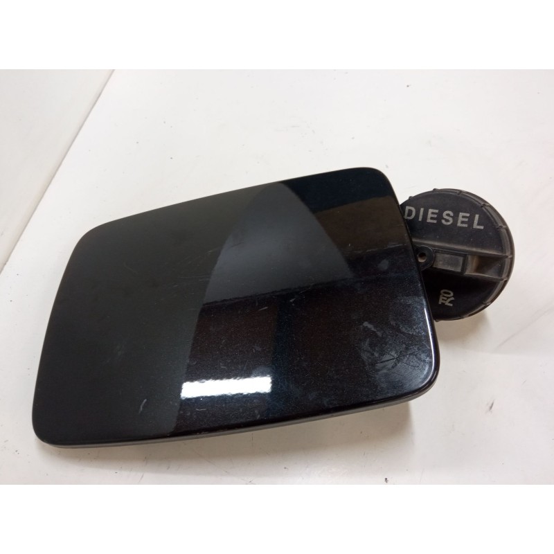 Recambio de tapa exterior combustible para ssangyong rexton / rexton ii (gab_) 2.7 xdi referencia OEM IAM    Recambio de tapa exterior combustible para ssangyong rexton / rexton ii (gab_) 2.7 xdi referencia OEM IAM