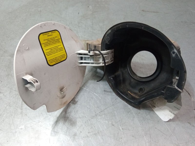 Recambio de tapa exterior combustible para fiat doblo furgoneta/monovolumen (223_) 1.3 jtd 16v multijet referencia OEM IAM    Recambio de tapa exterior combustible para fiat doblo furgoneta/monovolumen (223_) 1.3 jtd 16v multijet referencia OEM IAM