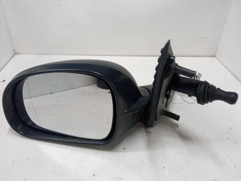RETROVISOR IZQUIERDO 