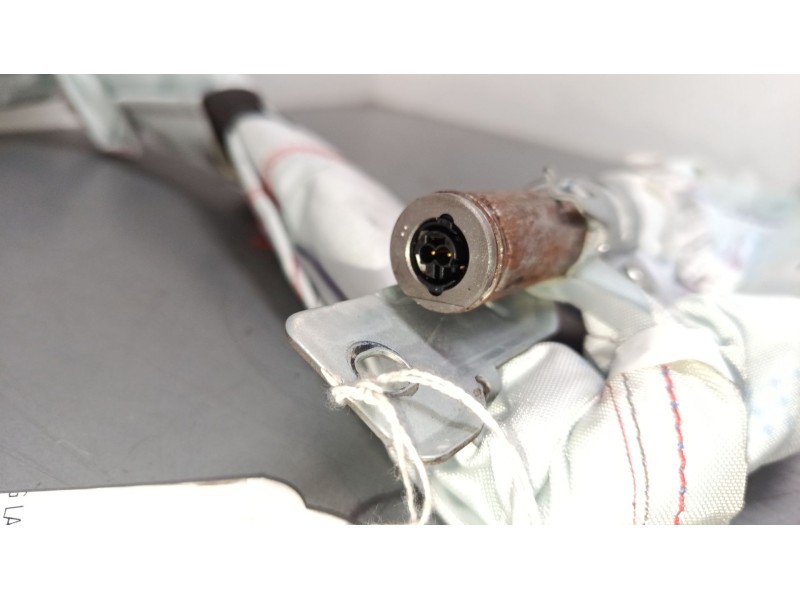 Recambio de airbag lateral delantero izquierdo para peugeot 2008 i (cu_) 1.2 thp 110 / puretech 110 referencia OEM IAM 980409238 Recambio de airbag lateral delantero izquierdo para peugeot 2008 i (cu_) 1.2 thp 110 / puretech 110 referencia OEM IAM 980409238