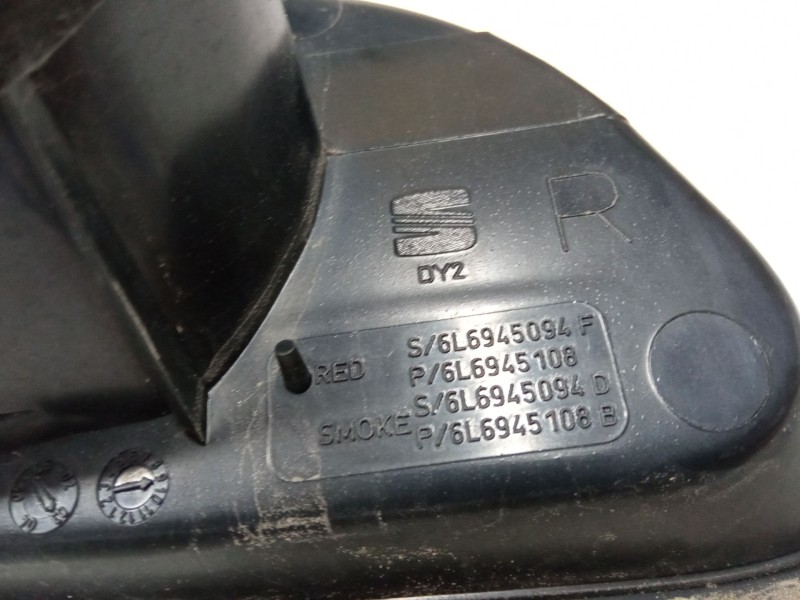 Recambio de piloto trasero porton derecho para seat ibiza iii (6l1) 1.4 16v referencia OEM IAM 6l6945094f   Recambio de piloto trasero porton derecho para seat ibiza iii (6l1) 1.4 16v referencia OEM IAM 6l6945094f
