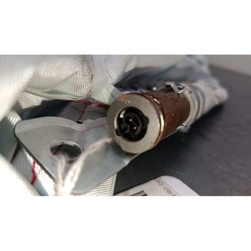 Recambio de airbag lateral delantero derecho para peugeot 2008 i (cu_) 1.2 thp 110 / puretech 110 referencia OEM IAM 9804092280  Recambio de airbag lateral delantero derecho para peugeot 2008 i (cu_) 1.2 thp 110 / puretech 110 referencia OEM IAM 9804092280