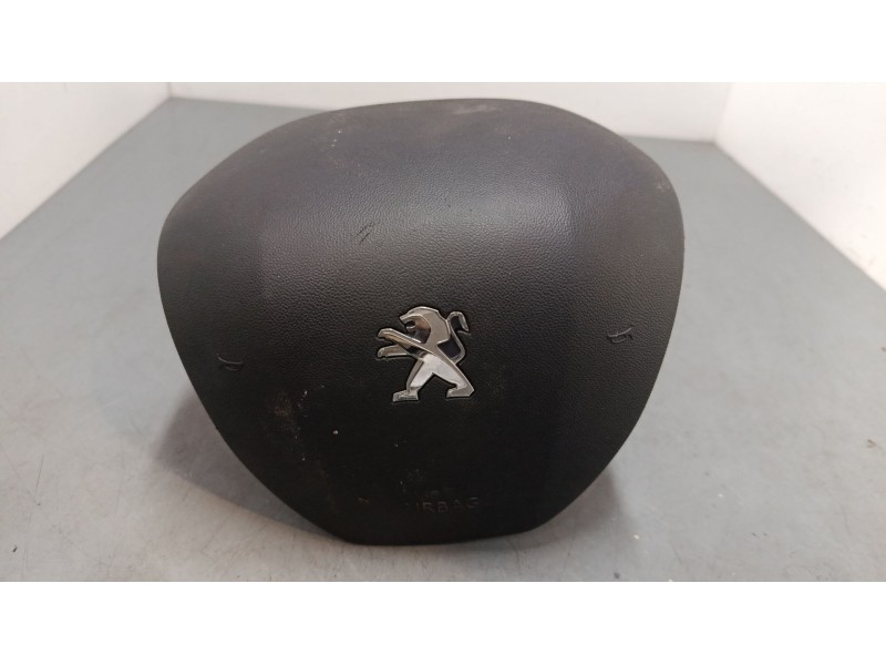 Recambio de airbag volante para peugeot 2008 i (cu_) 1.2 thp 110 / puretech 110 referencia OEM IAM 98072114ZD   Recambio de airbag volante para peugeot 2008 i (cu_) 1.2 thp 110 / puretech 110 referencia OEM IAM 98072114ZD