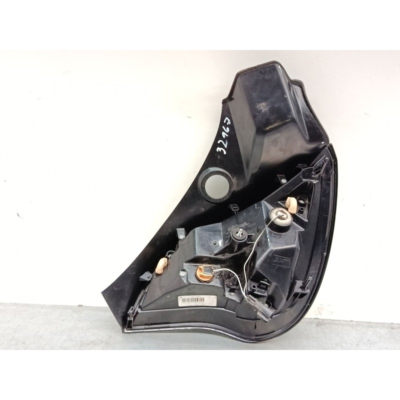 Recambio de piloto trasero izquierdo para opel adam (m13) 1.4 referencia OEM IAM 13354584   Recambio de piloto trasero izquierdo para opel adam (m13) 1.4 referencia OEM IAM 13354584