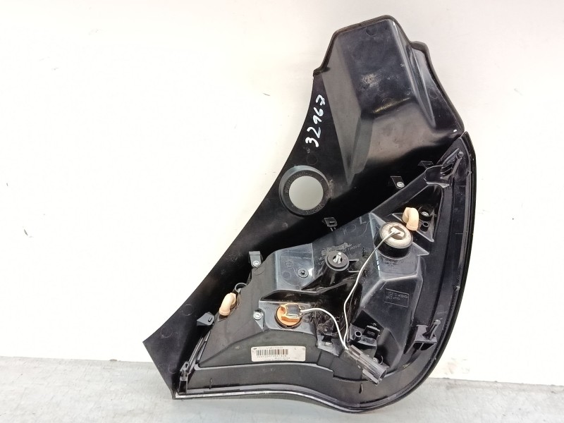 Recambio de piloto trasero izquierdo para opel adam (m13) 1.4 referencia OEM IAM 13354584   Recambio de piloto trasero izquierdo para opel adam (m13) 1.4 referencia OEM IAM 13354584