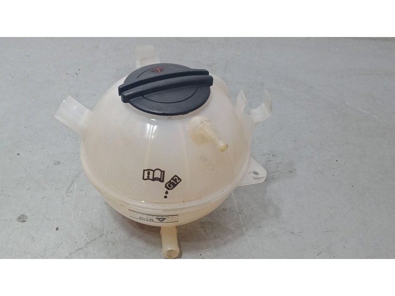 Recambio de deposito expansion para skoda yeti (5l) 2.0 tdi referencia OEM IAM 1K0121407A  