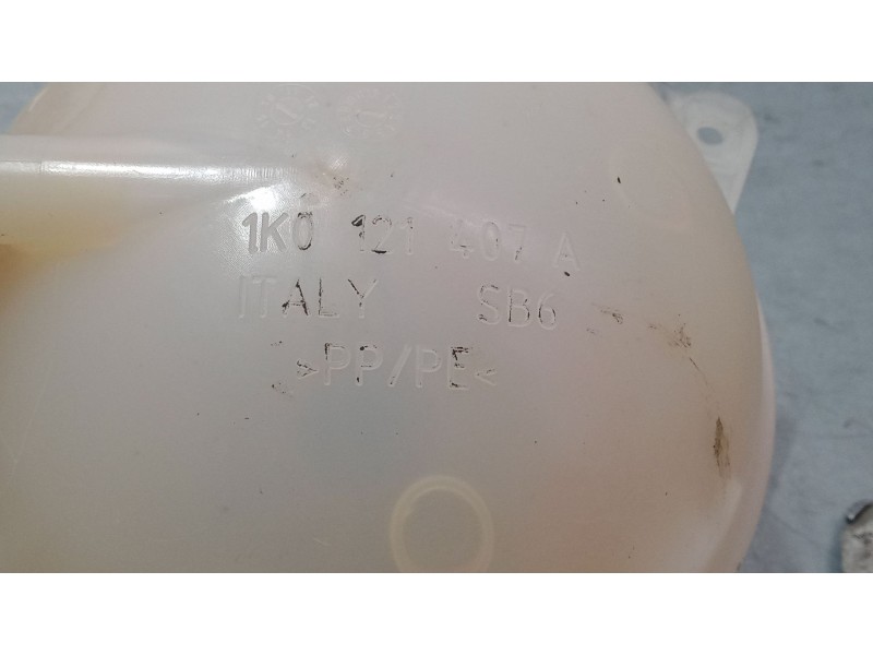 Recambio de deposito expansion para skoda yeti (5l) 2.0 tdi referencia OEM IAM 1K0121407A  