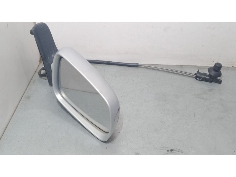 Recambio de retrovisor derecho para seat alhambra (7v8, 7v9) 2.0 i referencia OEM IAM    Recambio de retrovisor derecho para seat alhambra (7v8, 7v9) 2.0 i referencia OEM IAM