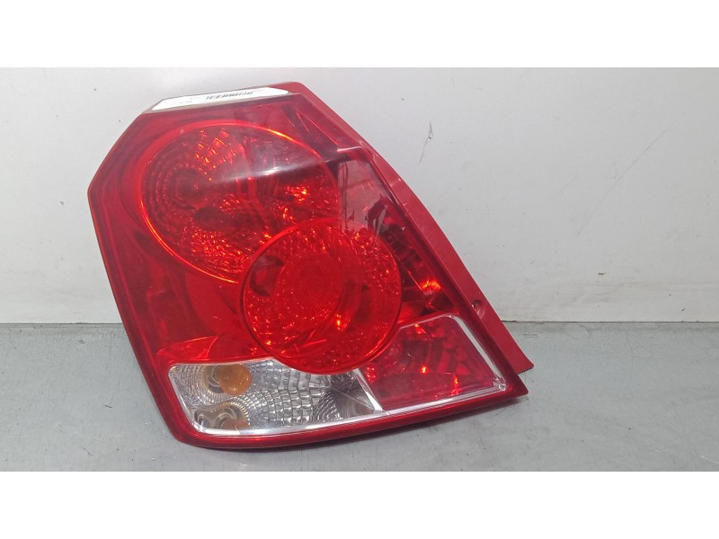 Recambio de faro izquierdo para chevrolet aveo / kalos hatchback (t200) 1.4 16v referencia OEM IAM   