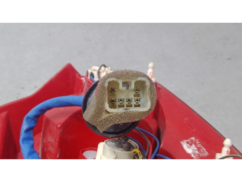 Recambio de faro izquierdo para chevrolet aveo / kalos hatchback (t200) 1.4 16v referencia OEM IAM    Recambio de faro izquierdo para chevrolet aveo / kalos hatchback (t200) 1.4 16v referencia OEM IAM