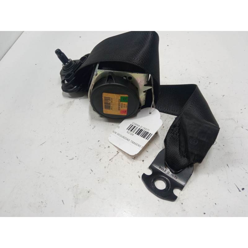 Recambio de cinturon seguridad trasero izquierdo para opel corsa d (s07) 1.3 cdti (l08, l68) referencia OEM IAM   