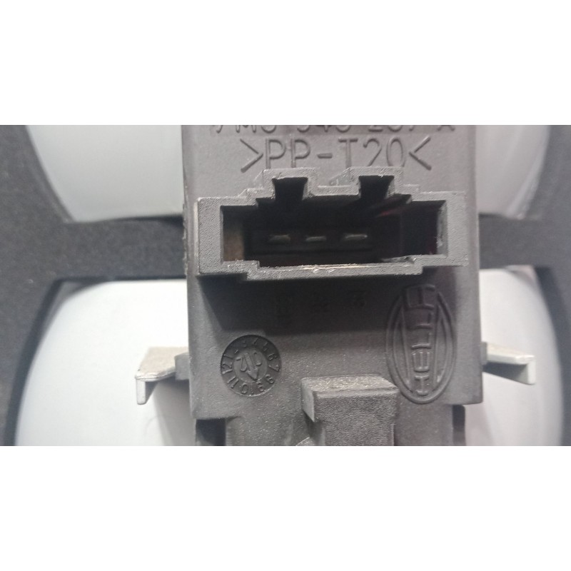 Recambio de piloto trasero derecho para seat alhambra (7v8, 7v9) 2.0 i referencia OEM IAM    Recambio de piloto trasero derecho para seat alhambra (7v8, 7v9) 2.0 i referencia OEM IAM