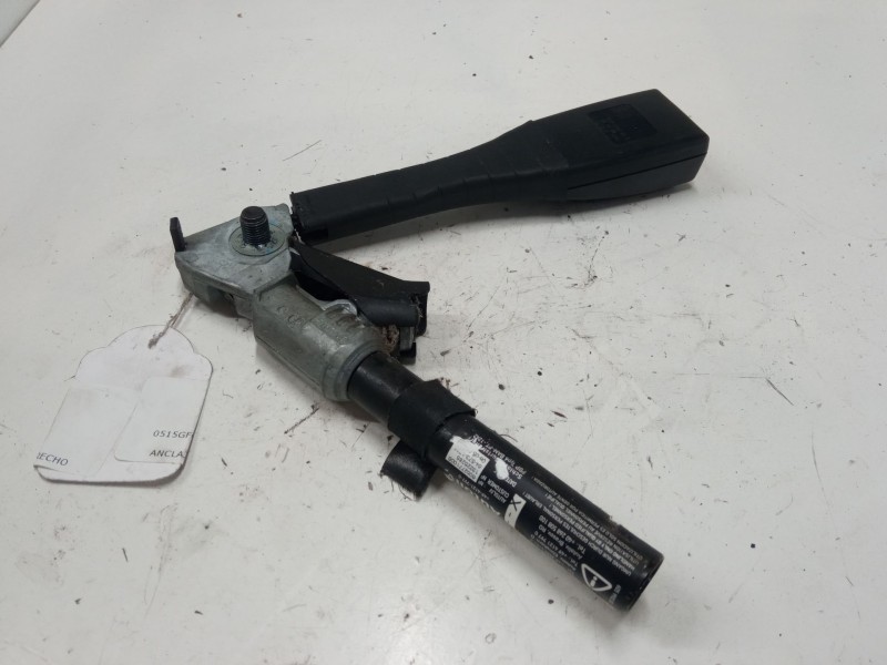 Recambio de anclaje cinturon delantero derecho para opel corsa d (s07) 1.3 cdti (l08, l68) referencia OEM IAM   