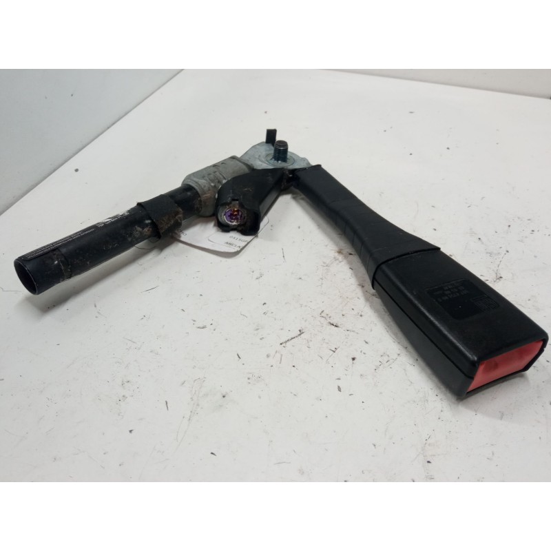 Recambio de anclaje cinturon delantero derecho para opel corsa d (s07) 1.3 cdti (l08, l68) referencia OEM IAM   