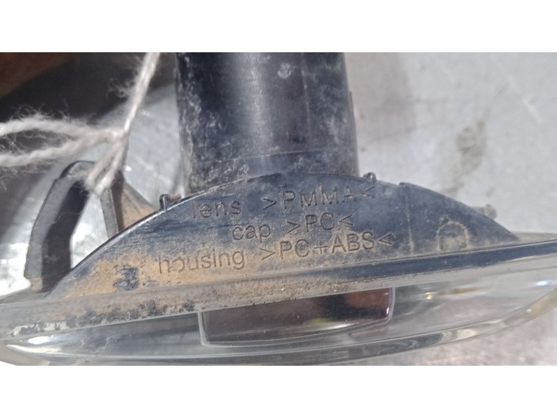 Recambio de intermitente lateral izquierdo para opel corsa d (s07) 1.4 (l08, l68) referencia OEM IAM    Recambio de intermitente lateral izquierdo para opel corsa d (s07) 1.4 (l08, l68) referencia OEM IAM