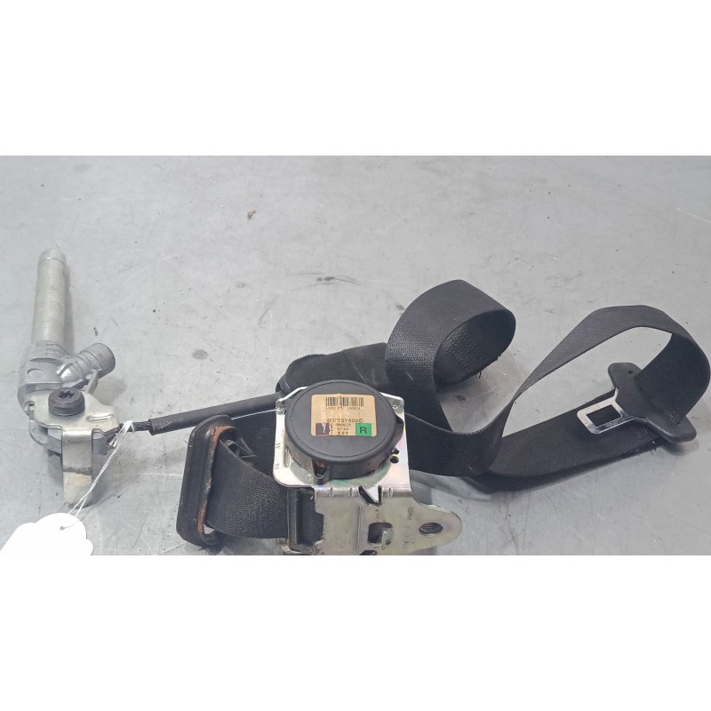 Recambio de cinturon seguridad delantero derecho para opel corsa d (s07) 1.4 (l08, l68) referencia OEM IAM   