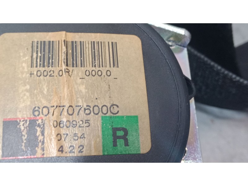 Recambio de cinturon seguridad delantero derecho para opel corsa d (s07) 1.4 (l08, l68) referencia OEM IAM   