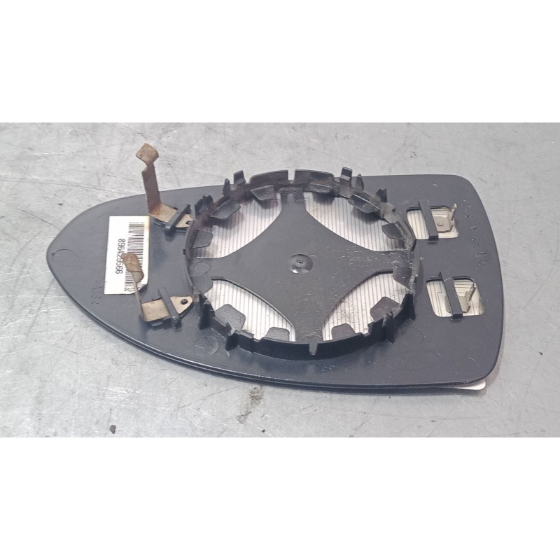 Recambio de cristal retrovisor izquierdo para opel corsa d (s07) 1.4 (l08, l68) referencia OEM IAM    Recambio de cristal retrovisor izquierdo para opel corsa d (s07) 1.4 (l08, l68) referencia OEM IAM