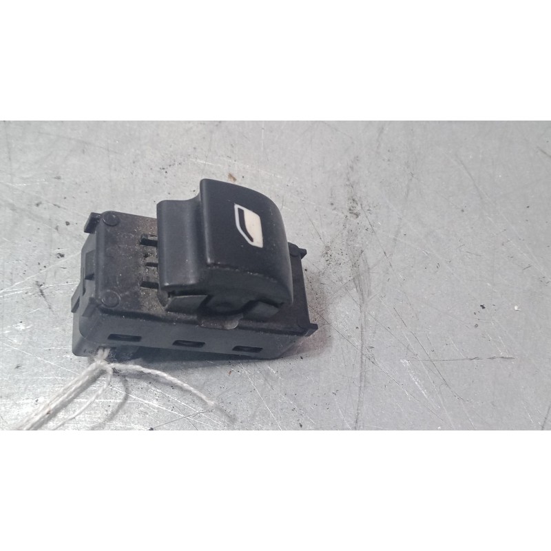 Recambio de mando elevalunas delantero derecho para peugeot expert tepee (vf3x_) 2.0 hdi 120 referencia OEM IAM 14996130   Recambio de mando elevalunas delantero derecho para peugeot expert tepee (vf3x_) 2.0 hdi 120 referencia OEM IAM 14996130