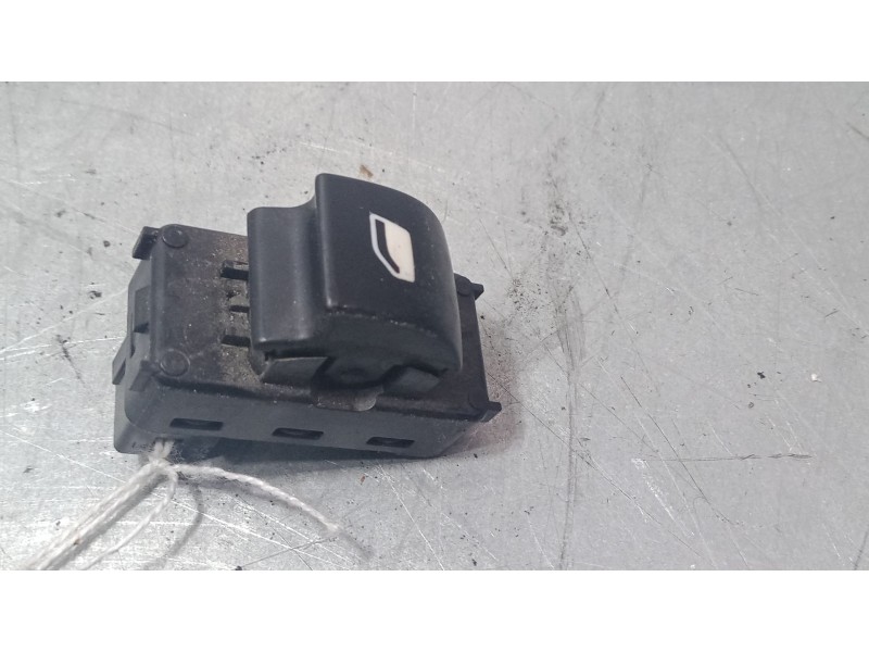 Recambio de mando elevalunas delantero derecho para peugeot expert tepee (vf3x_) 2.0 hdi 120 referencia OEM IAM 14996130   Recambio de mando elevalunas delantero derecho para peugeot expert tepee (vf3x_) 2.0 hdi 120 referencia OEM IAM 14996130