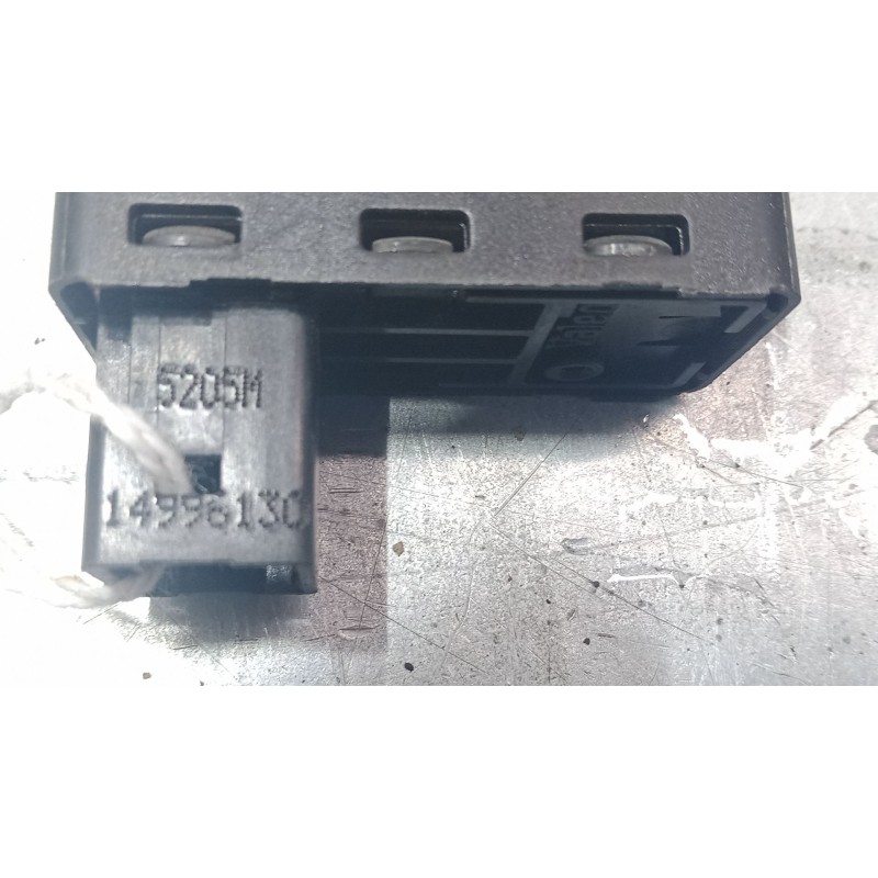 Recambio de mando elevalunas delantero derecho para peugeot expert tepee (vf3x_) 2.0 hdi 120 referencia OEM IAM 14996130   Recambio de mando elevalunas delantero derecho para peugeot expert tepee (vf3x_) 2.0 hdi 120 referencia OEM IAM 14996130