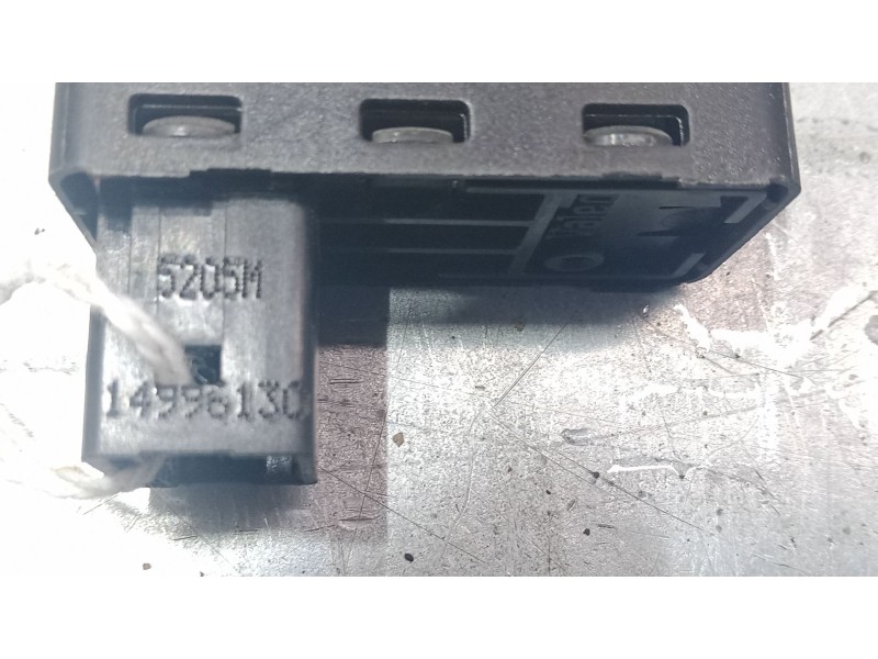 Recambio de mando elevalunas delantero derecho para peugeot expert tepee (vf3x_) 2.0 hdi 120 referencia OEM IAM 14996130   Recambio de mando elevalunas delantero derecho para peugeot expert tepee (vf3x_) 2.0 hdi 120 referencia OEM IAM 14996130