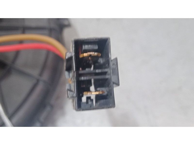 Recambio de motor calefaccion para opel corsa c (x01) 1.2 (f08, f68) referencia OEM IAM   