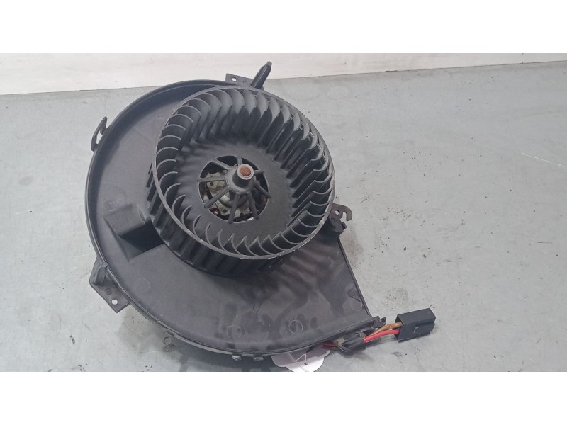 Recambio de motor calefaccion para opel corsa c (x01) 1.2 (f08, f68) referencia OEM IAM   