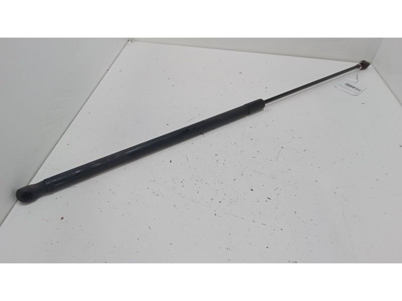 Recambio de amortiguadores capo para volkswagen golf v (1k1) 2.0 tdi 16v referencia OEM IAM    Recambio de amortiguadores capo para volkswagen golf v (1k1) 2.0 tdi 16v referencia OEM IAM