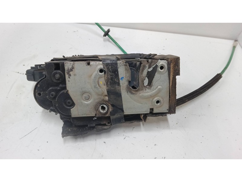 Recambio de cerradura puerta delantera derecha para fiat idea (350_) 1.4 16v referencia OEM IAM    Recambio de cerradura puerta delantera derecha para fiat idea (350_) 1.4 16v referencia OEM IAM