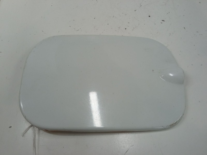 Recambio de tapa exterior combustible para dacia sandero 1.2 16v referencia OEM IAM    Recambio de tapa exterior combustible para dacia sandero 1.2 16v referencia OEM IAM