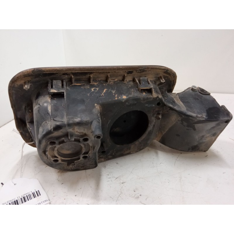 Recambio de tapa exterior combustible para renault scénic ii (jm0/1_) 1.6 (jm0c, jm0j, jm1b) referencia OEM IAM    Recambio de tapa exterior combustible para renault scénic ii (jm0/1_) 1.6 (jm0c, jm0j, jm1b) referencia OEM IAM