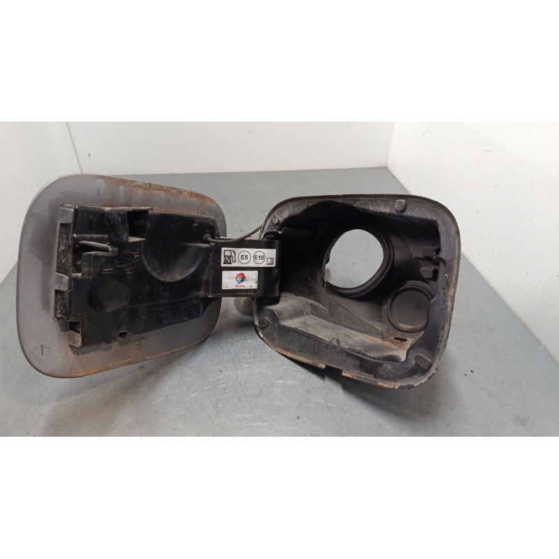 Recambio de tapa exterior combustible para citroën c-elysee (dd_) 1.2 vti 82 referencia OEM IAM    Recambio de tapa exterior combustible para citroën c-elysee (dd_) 1.2 vti 82 referencia OEM IAM