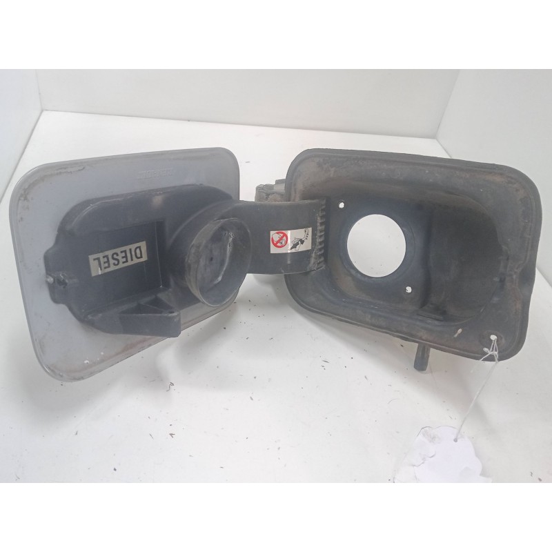 Recambio de tapa exterior combustible para renault megane ii (bm0/1_, cm0/1_) 1.5 dci (bm02, bm13, bm2a, cm02, cm13) referencia  Recambio de tapa exterior combustible para renault megane ii (bm0/1_, cm0/1_) 1.5 dci (bm02, bm13, bm2a, cm02, cm13) referencia
