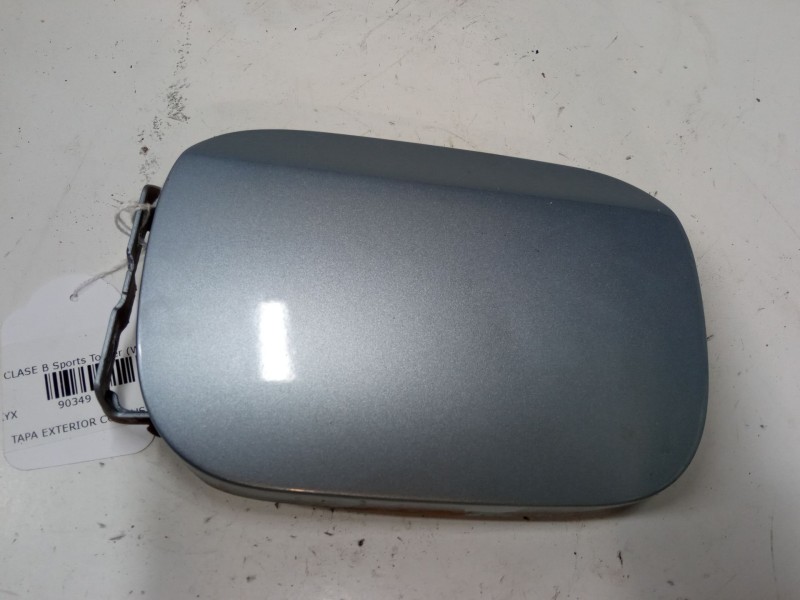 Recambio de tapa exterior combustible para mercedes-benz clase b sports tourer (w245) b 150 (245.231) referencia OEM IAM    Recambio de tapa exterior combustible para mercedes-benz clase b sports tourer (w245) b 150 (245.231) referencia OEM IAM