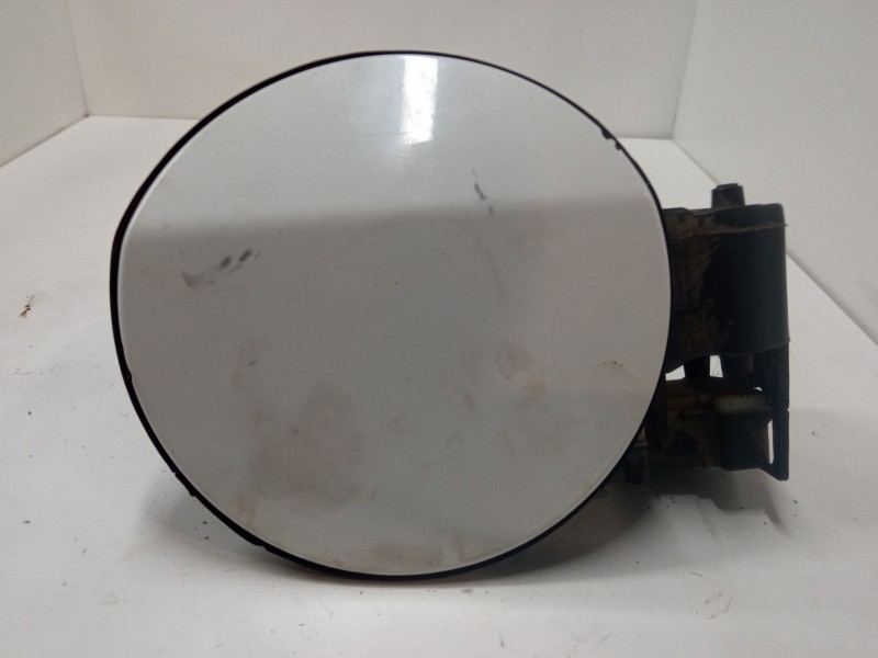 Recambio de tapa exterior combustible para opel astra j (p10) 2.0 cdti (68) referencia OEM IAM    Recambio de tapa exterior combustible para opel astra j (p10) 2.0 cdti (68) referencia OEM IAM