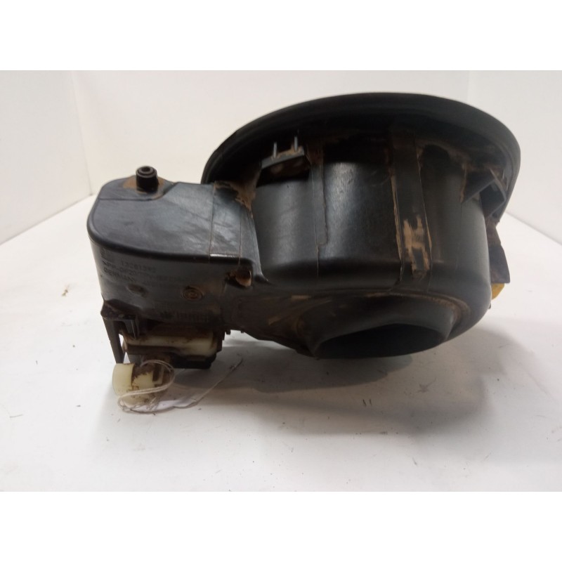 Recambio de tapa exterior combustible para opel astra j (p10) 2.0 cdti (68) referencia OEM IAM    Recambio de tapa exterior combustible para opel astra j (p10) 2.0 cdti (68) referencia OEM IAM