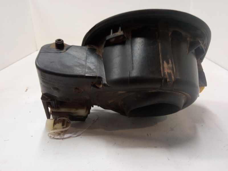 Recambio de tapa exterior combustible para opel astra j (p10) 2.0 cdti (68) referencia OEM IAM    Recambio de tapa exterior combustible para opel astra j (p10) 2.0 cdti (68) referencia OEM IAM