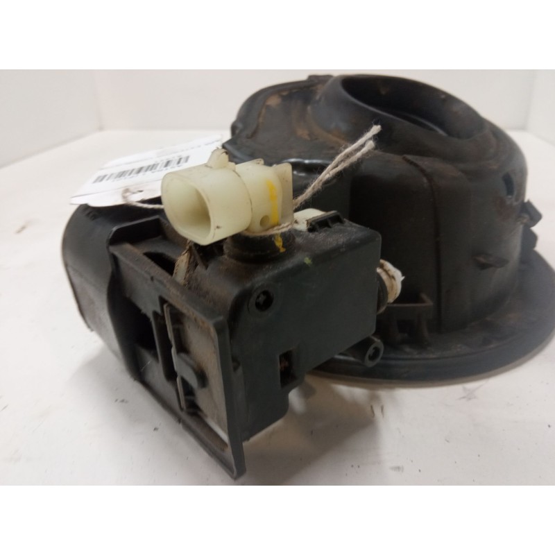 Recambio de tapa exterior combustible para opel astra j (p10) 2.0 cdti (68) referencia OEM IAM    Recambio de tapa exterior combustible para opel astra j (p10) 2.0 cdti (68) referencia OEM IAM