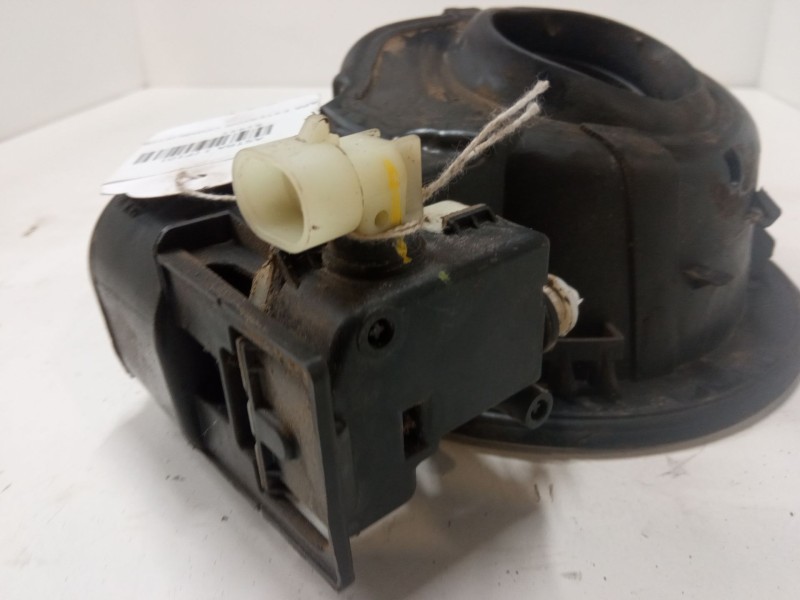 Recambio de tapa exterior combustible para opel astra j (p10) 2.0 cdti (68) referencia OEM IAM    Recambio de tapa exterior combustible para opel astra j (p10) 2.0 cdti (68) referencia OEM IAM