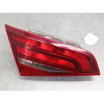 PILOTO TRASERO PORTON IZQUIERDO 8V4945093 