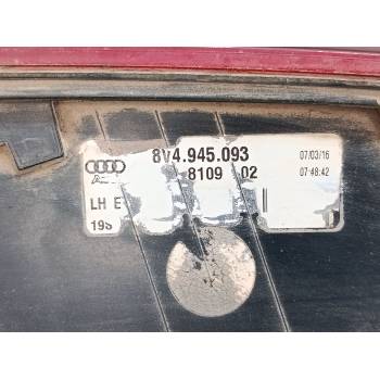 PILOTO TRASERO PORTON IZQUIERDO 8V4945093 