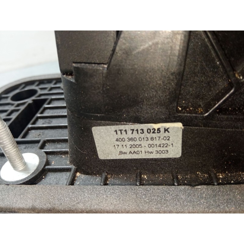 Recambio de selector palanca de cambios para volkswagen touran (1t1, 1t2) 1.6 fsi referencia OEM IAM 1T1713025K  