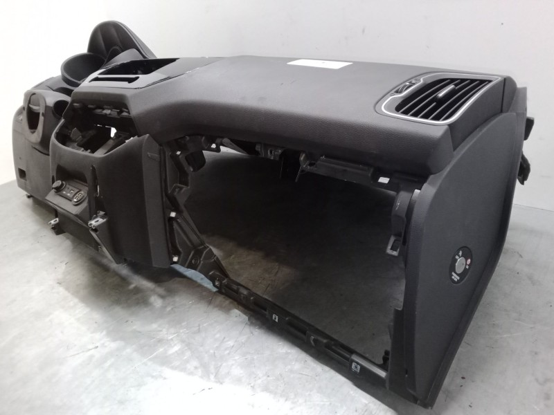 Recambio de salpicadero para kia rio iii (ub) 1.1 crdi referencia OEM IAM    Recambio de salpicadero para kia rio iii (ub) 1.1 crdi referencia OEM IAM