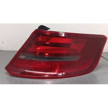 PILOTO TRASERO DERECHO 8V4945096 