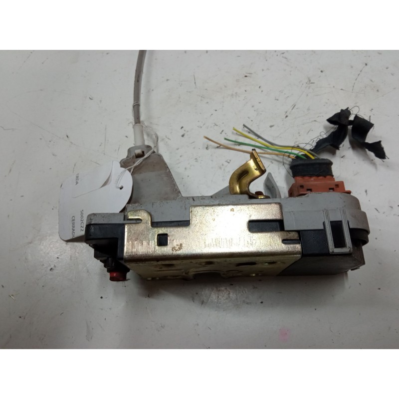 Recambio de cerradura puerta trasera izquierda para peugeot 307 (3a/c) 1.4 16v referencia OEM IAM    Recambio de cerradura puerta trasera izquierda para peugeot 307 (3a/c) 1.4 16v referencia OEM IAM