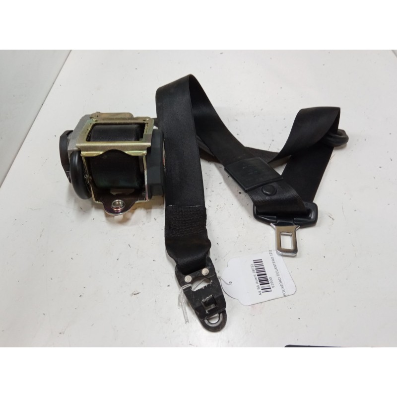 Recambio de cinturon seguridad delantero izquierdo para audi a4 b6 avant (8e5) 1.9 tdi referencia OEM IAM    Recambio de cinturon seguridad delantero izquierdo para audi a4 b6 avant (8e5) 1.9 tdi referencia OEM IAM